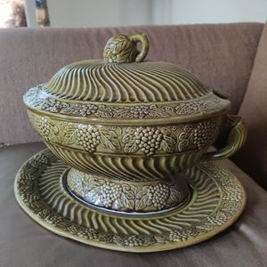 Vintage Calif. USA Soup Tureen W/Fruit Design.